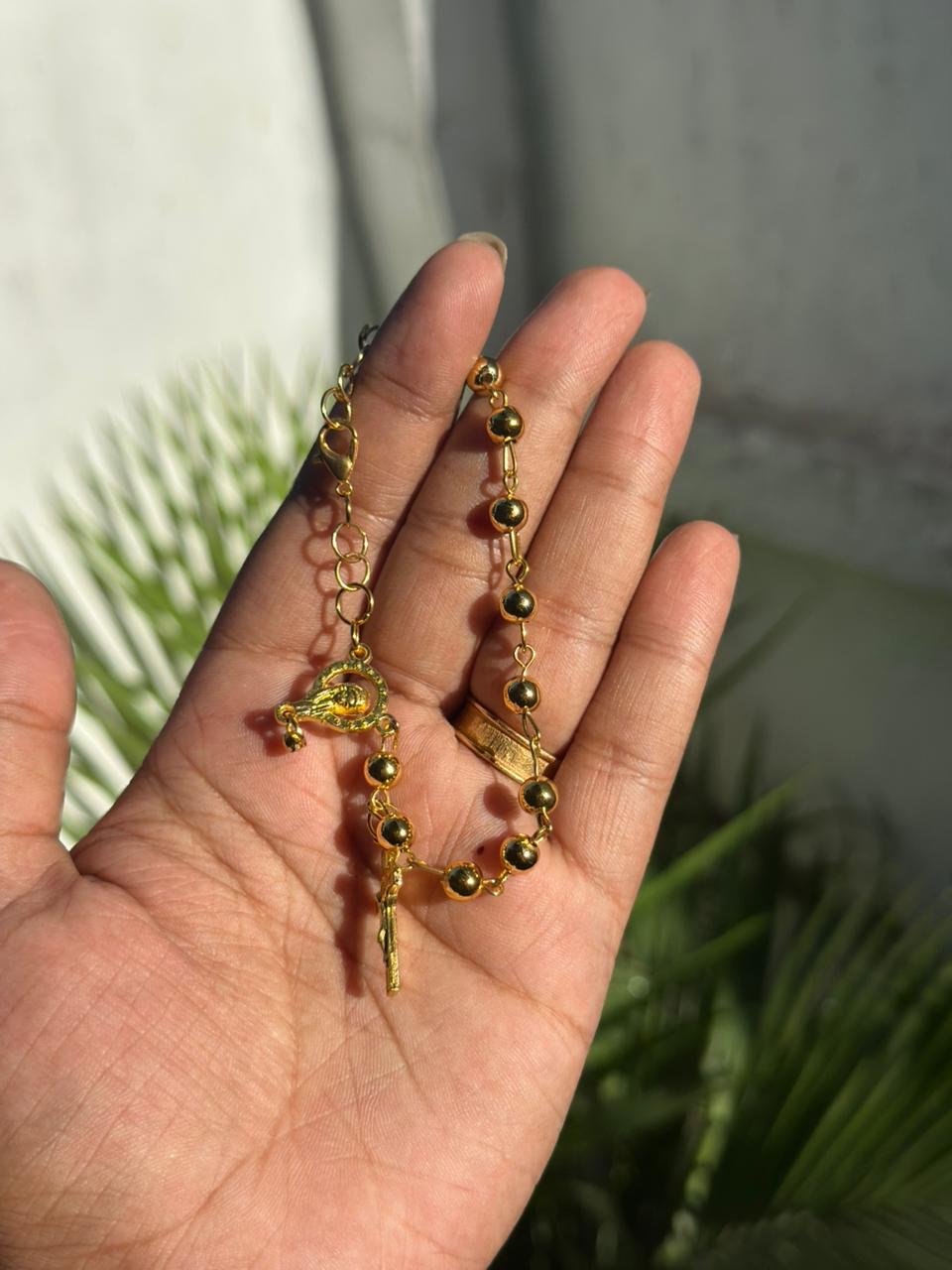 Holy face rosary